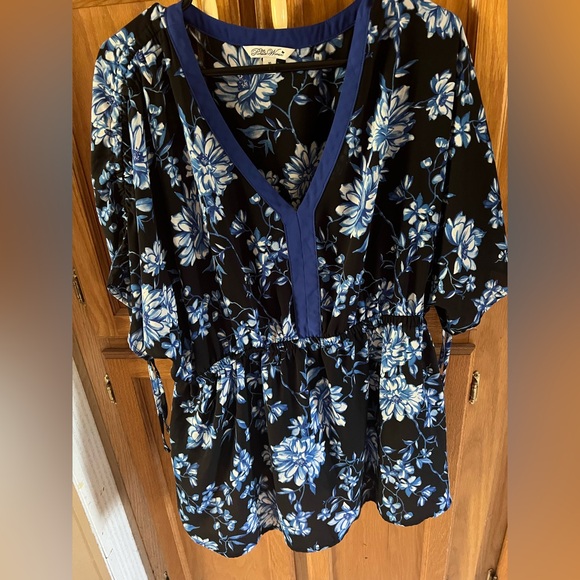 Pioneer Woman XL blouse - Black and Blue - Picture 1 of 4